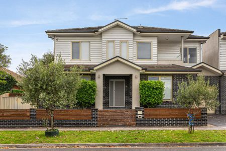 2A Kingsford Avenue, Coburg North VIC 3058 - Photo 2