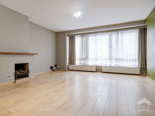 Gezellig app met autostaanplaats op toplocatie in Hasselt - Photo 1