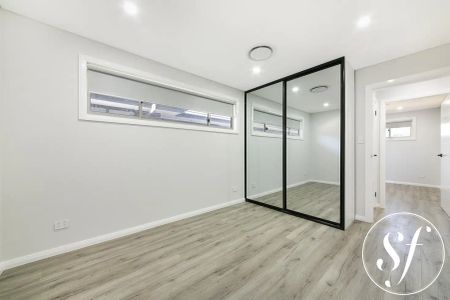 2 Rathmore Court, Kellyville NSW 2155 - Photo 5