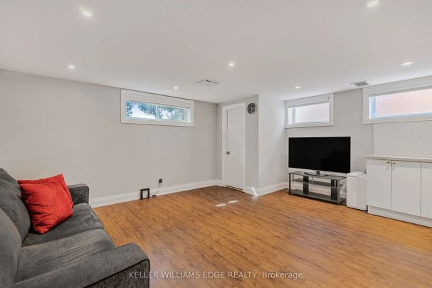 125 Warren Avenue #Lower - Photo 1