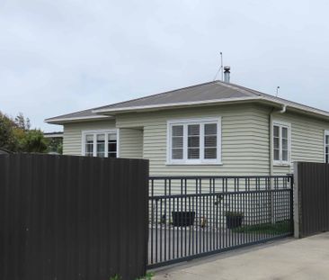 Spacious 3-Bedroom Home - Photo 4