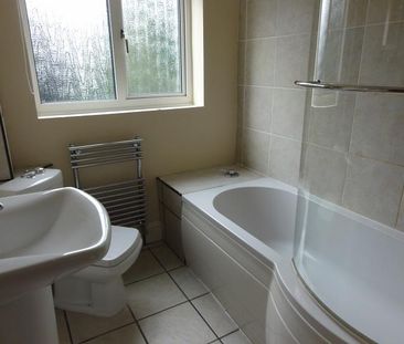 3 bedroom detached house to rent - Photo 4