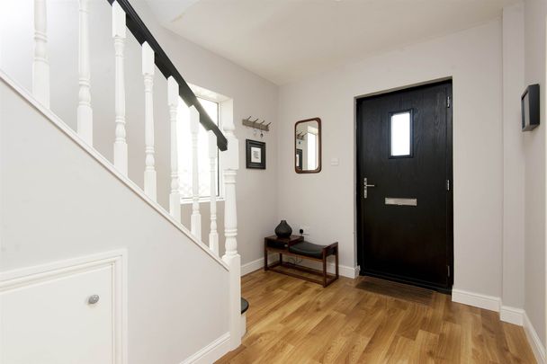 17 Orangefield Lane, Belfast, BT5 6BW - Photo 1