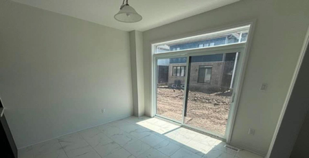 For Lease - 36 Port Crescent, Welland, Ontario - Photo 2