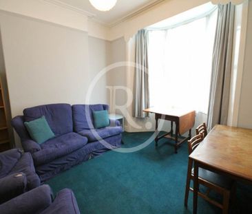 6 Bed - South Road, Aberystwyth, Ceredigion - Photo 3