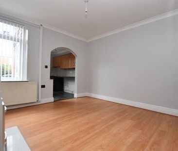 2 bedroom terraced house to rent - Photo 6