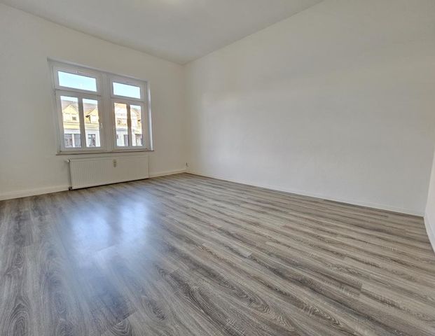 Traumwohnung mit Balkon in beliebter Lage - Photo 1