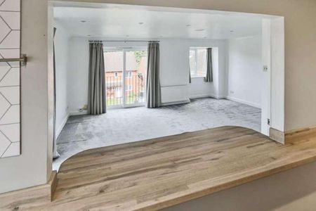 Reedham Drive, Purley, CR8 - Photo 4