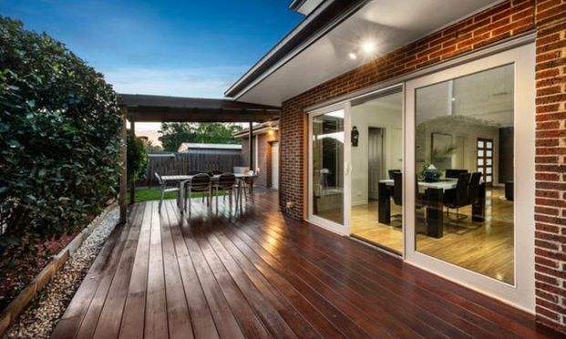 2/16 Maple Street, Mount Waverley - Photo 1