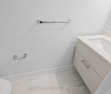 For Lease - 74 Paisley Drive, Bradford West Gwillimbury, Ontario - Photo 6