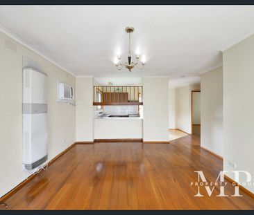 2 Bedroom House with Good Sized Yard - Photo 1