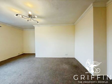 Kent Road, Grays, RM17 - Photo 2