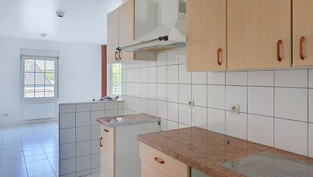 Appartement à louer - REIMS- AVE DE PARIS - Photo 2