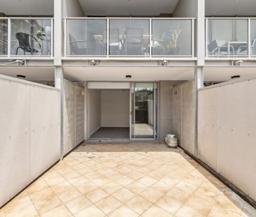 207/302-308 Crown Street, Darlinghurst NSW 2010 - Studio For Rent |... - Photo 2