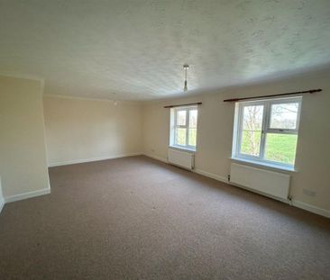 Fore Street, Seaton - Photo 1