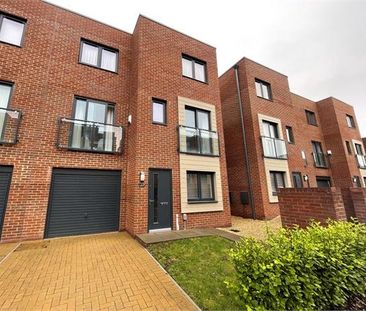 3 bedroom townhouse to rent - Photo 2
