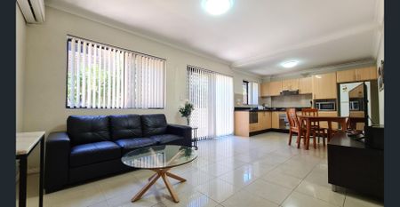 Spacious 1 Bedroom - Fully Furnished & Equipped with all appliances, crockery, cookware, utensils, linen and more! - Photo 4