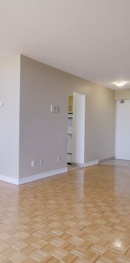 Carillon Apartments - Photo 1