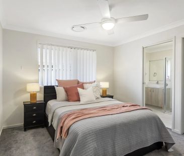 Modern Four Bedroom Family Home - Photo 6