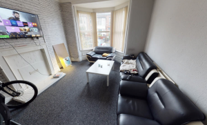 13 Flat 2 Headingley Avenue, Leeds, LS6 3EP - Photo 1