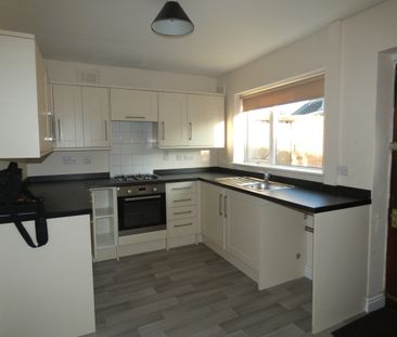 4 bedroom house to rent Manor Road, CW5 - Photo 3
