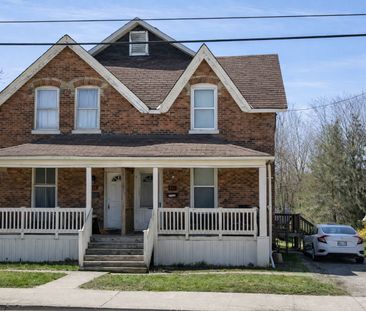 For Lease - 14 Burton Avenue Unit# A, Barrie, Ontario - Photo 2