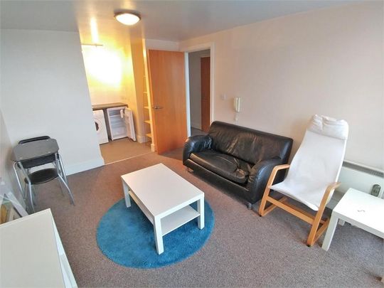 1 bedroom apartment to rent - Photo 1