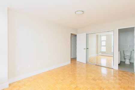 For Lease - 666 Spadina Avenue Unit# 2410, Toronto, Ontario - Photo 2