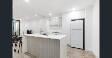 Luxury and convenience combined - Photo 3