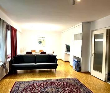 💎Charming Furnished 4.5-Room Apartment with Balcony in Dübendorf - Photo 1