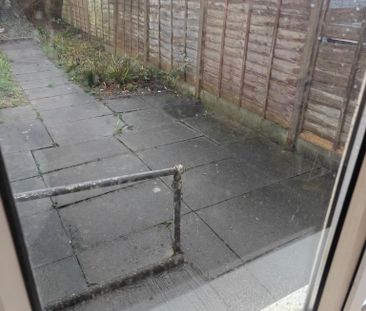 1 bedroom ground floor maisonette to rent - Photo 6