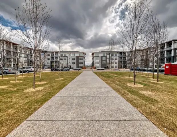 Rent Free November! TOP FLOOR, Corner Unit, 2 Bedroom, 2 washroom Condo | 2402 - 681 Savanna Boulevard Northeast, Calgary - Photo 1