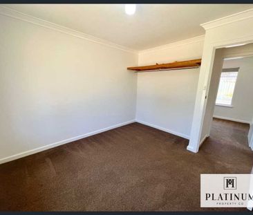 Modern Duplex in great location - Photo 5