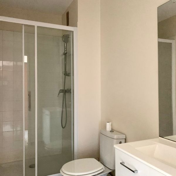 Location Appartement 1 pièce 36m² ROANNE 42300 - Photo 1