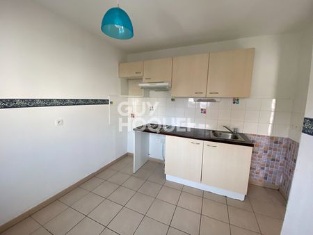 LOCATION d'une maison F4 (83 m²) à GALGON - Photo 4