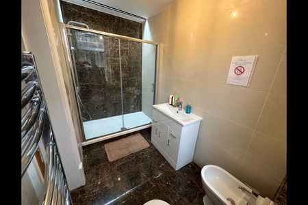 Room in a Shared Flat, Old Marylebone Street, NW1 - Photo 5