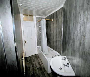 Calder Street, Govanhill | £750 Monthly - Photo 5