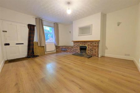 2 Bedroom Terraced To Let - Photo 2