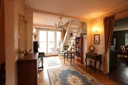 KLIMATYCZNE MIESZKANIE W KAMERALNYM BUDYNKU - Zdjęcie 3