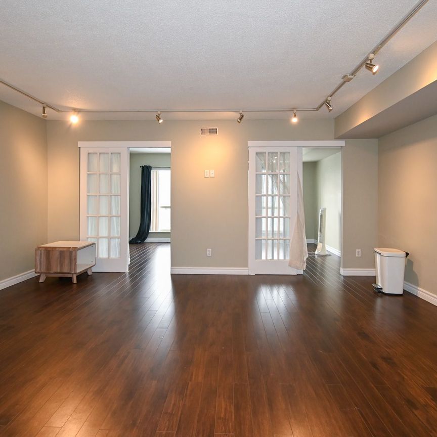For Lease - 25 The Esplanade N/A Unit# 1922, Toronto, Ontario - Photo 1