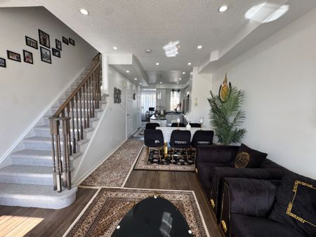 For Lease - 387 Beechgrove Drive Unit# 88, Toronto, Ontario - Photo 2