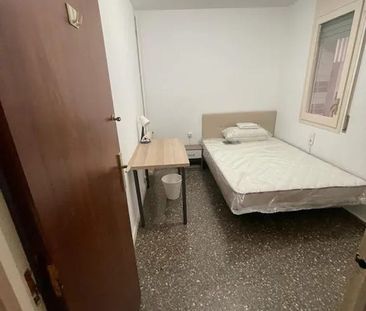 Avinguda de la Riera de Cassoles, Barcelona, Catalonia 08012 - Photo 1