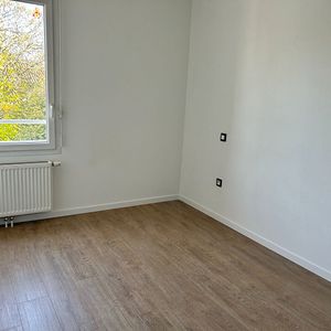 33450 MONTUSSAN - APPARTEMENT T3 AVEC BALCON ET PARKING - Photo 2