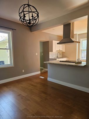 191 NOTTAWASAGA Street #2 - Photo 1