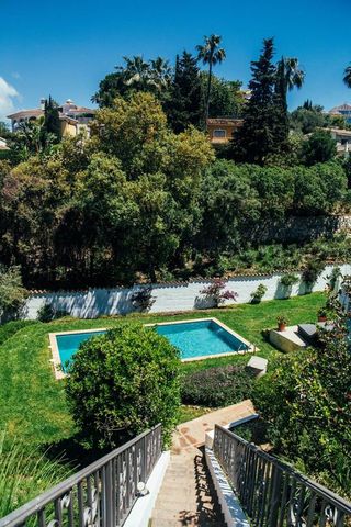 Luxury Villa for rent in Marbella Del Este, Andalusia - Photo 4