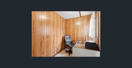 Comfortable Family Living in a Quiet Gepps Cross Location - Photo 3