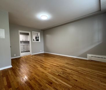 For Lease - 233 Pannahill Road Unit# Unit 1, Toronto, Ontario - Photo 6