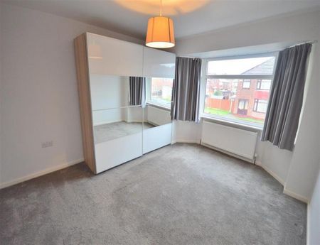 3 Bedroom Semi Detached To Let - Photo 4