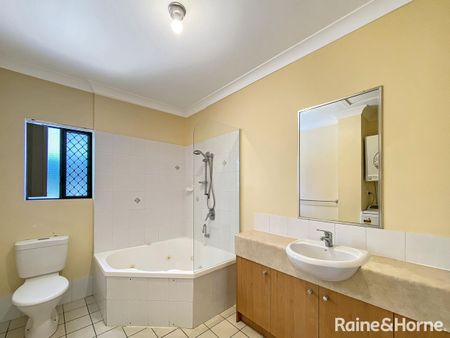 5/101 Sir Fred Schonell Drive, St Lucia, QLD 4067 - Photo 5