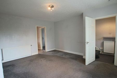 2 bedroom terraced house to rent - Photo 2